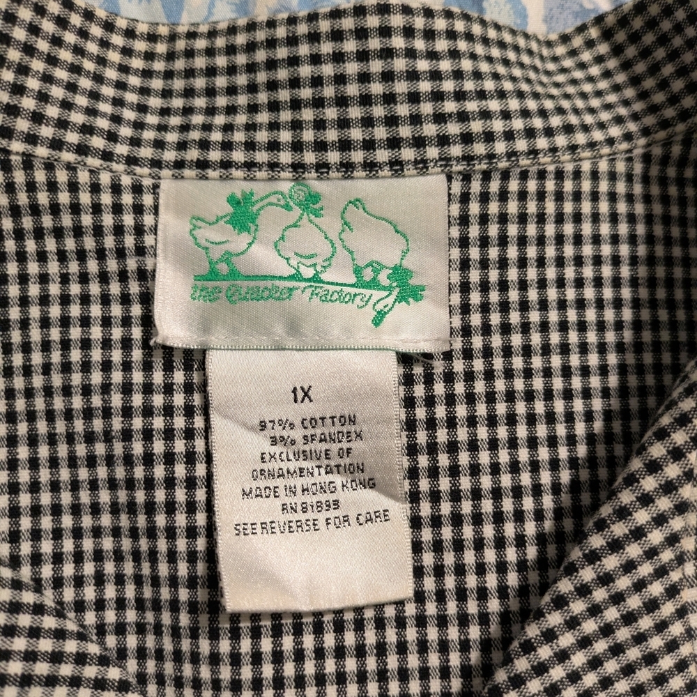 Quacker Factory Black and White Checkered Blazer with Floral Accents - Picture 2 of 4